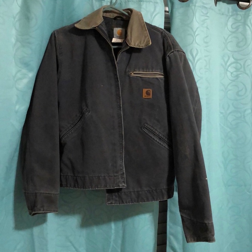 Women’s carhart jacket